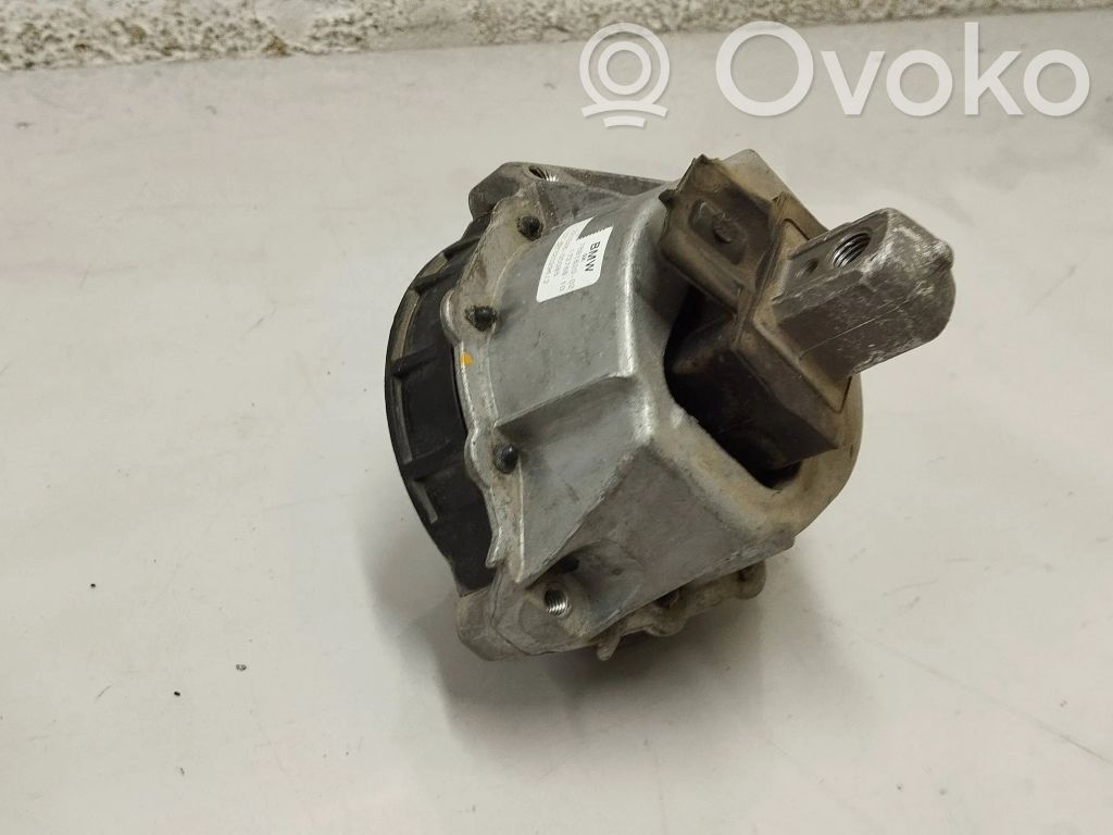 BMW 3 G20 G21 Engine mount bracket 
