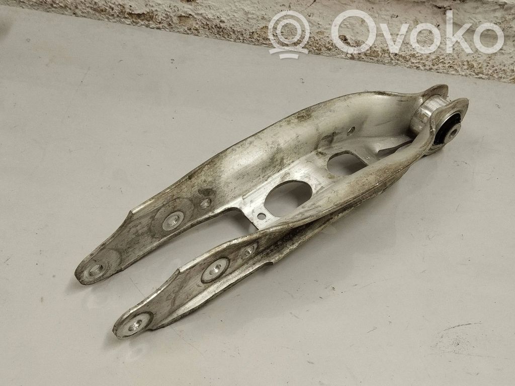 Audi A5 Querlenker Achsschenkel hinten 