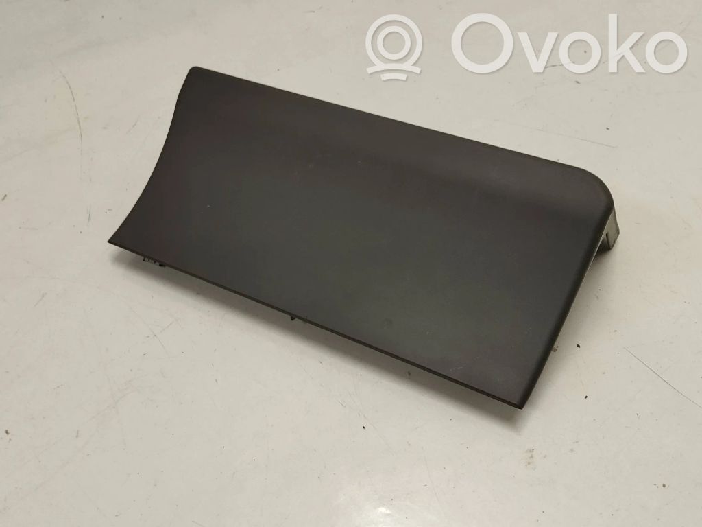 Seat Leon (5F) Boite à gants 