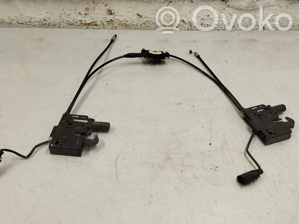 Audi A1 Engine bonnet/hood lock/catch 