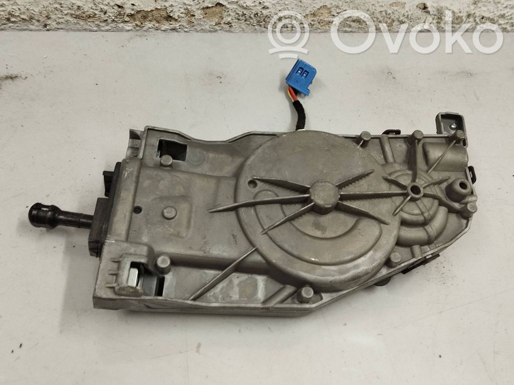 Mercedes-Benz GLC X253 C253 Siłownik elektryczny podnoszenia klapy tylnej / bagażnika 