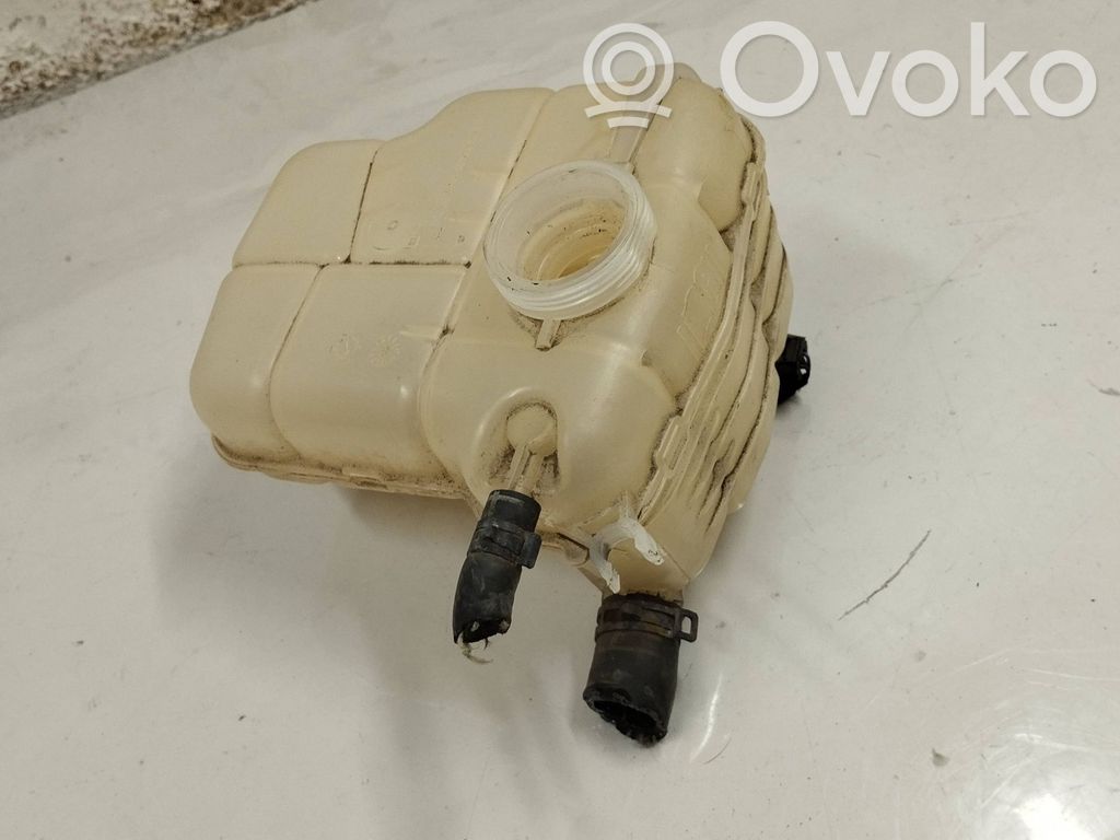 Opel Astra J Aušinimo skysčio išsiplėtimo bakelis 