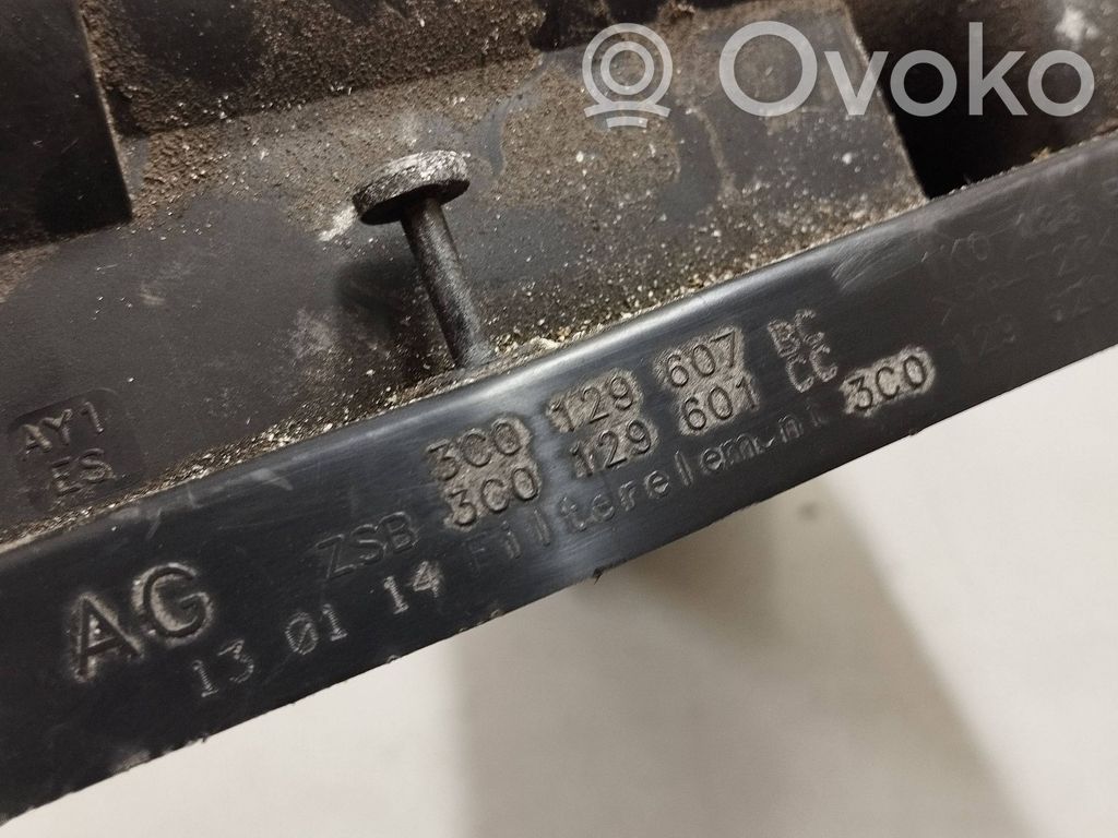 Audi Q3 8U Luftfilterkasten 