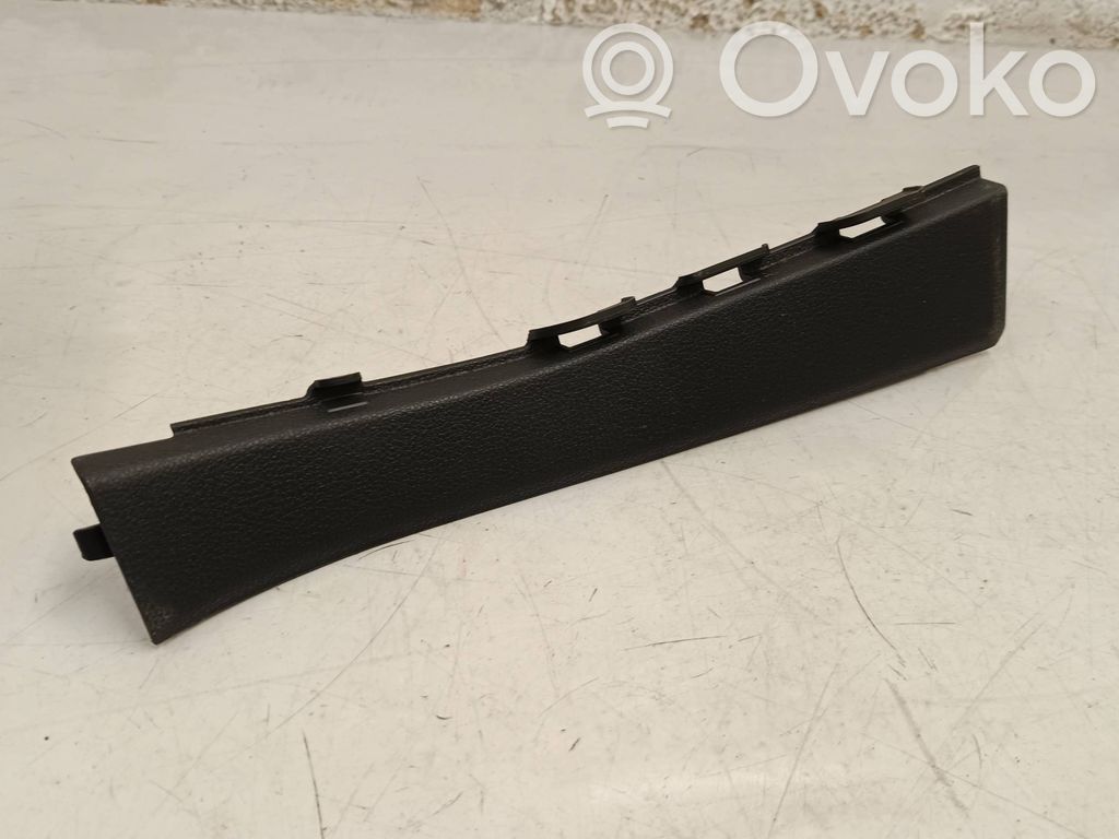 Audi Q8 Moldura del extremo lateral de panel 