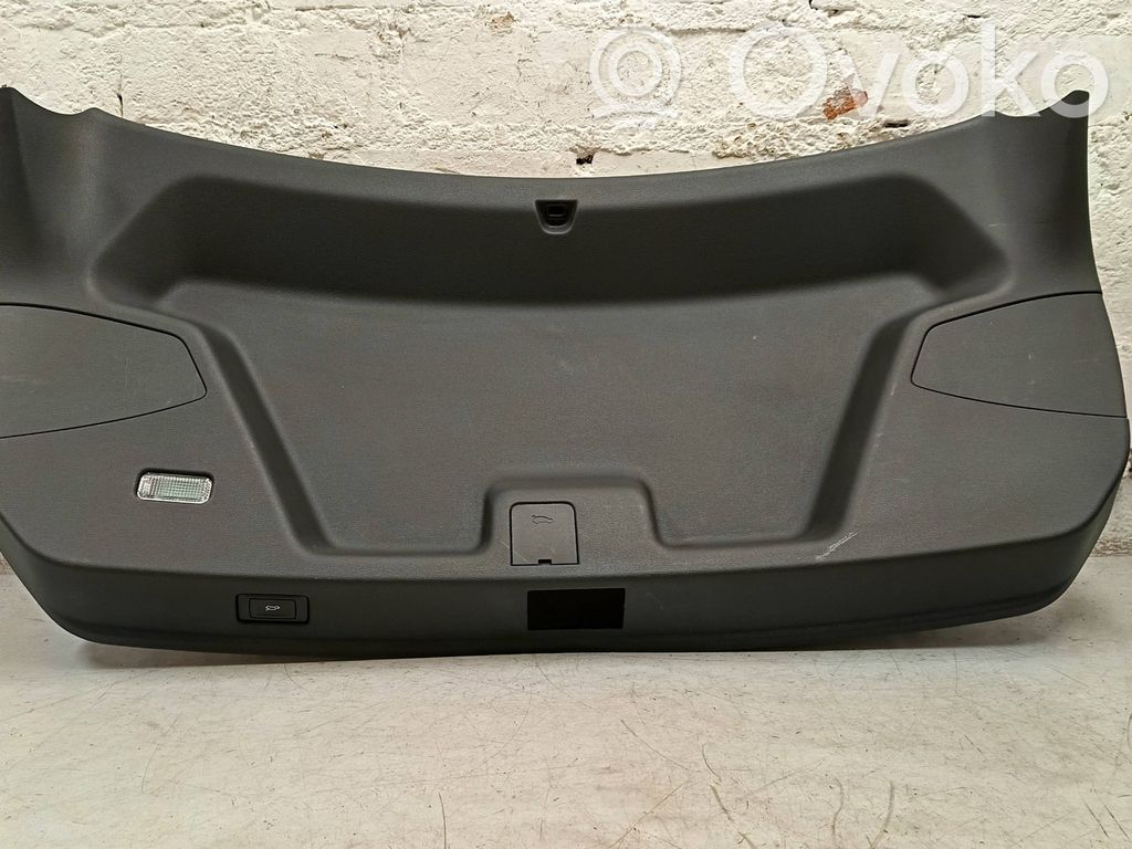 Tailgate trim   8W8867979,8W8867658,8W8867657