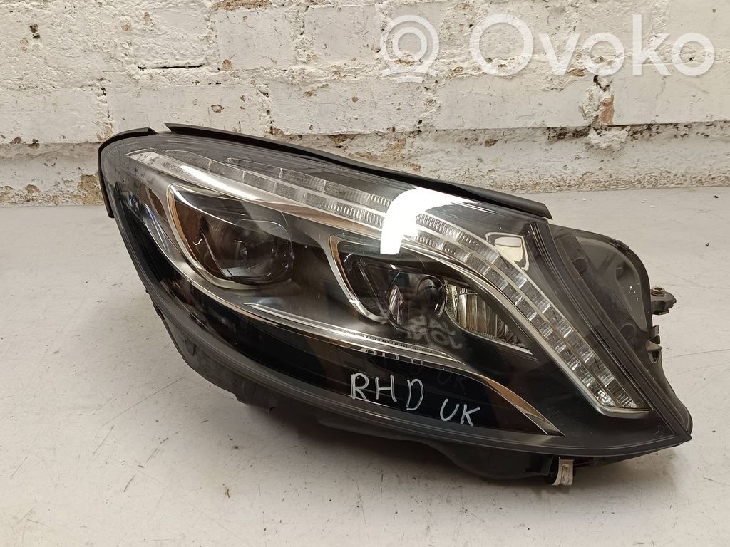 Mercedes-Benz S W222 Lampa przednia 