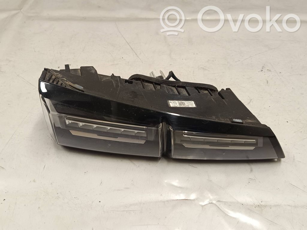 Peugeot 408 P54 Takaluukun takavalot 