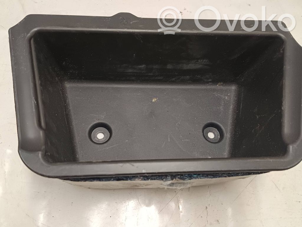 BMW i4 Daiktadėžė bagažinėje 