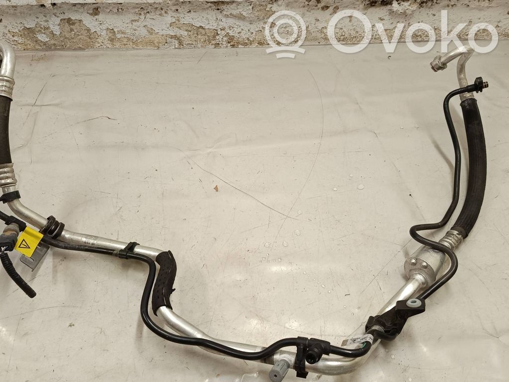Opel Corsa F Ilmastointilaitteen putki (A/C) 