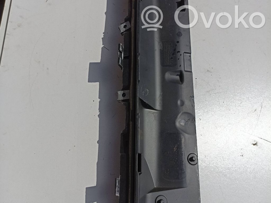 BMW X3 E83 Kita išorės detalė 