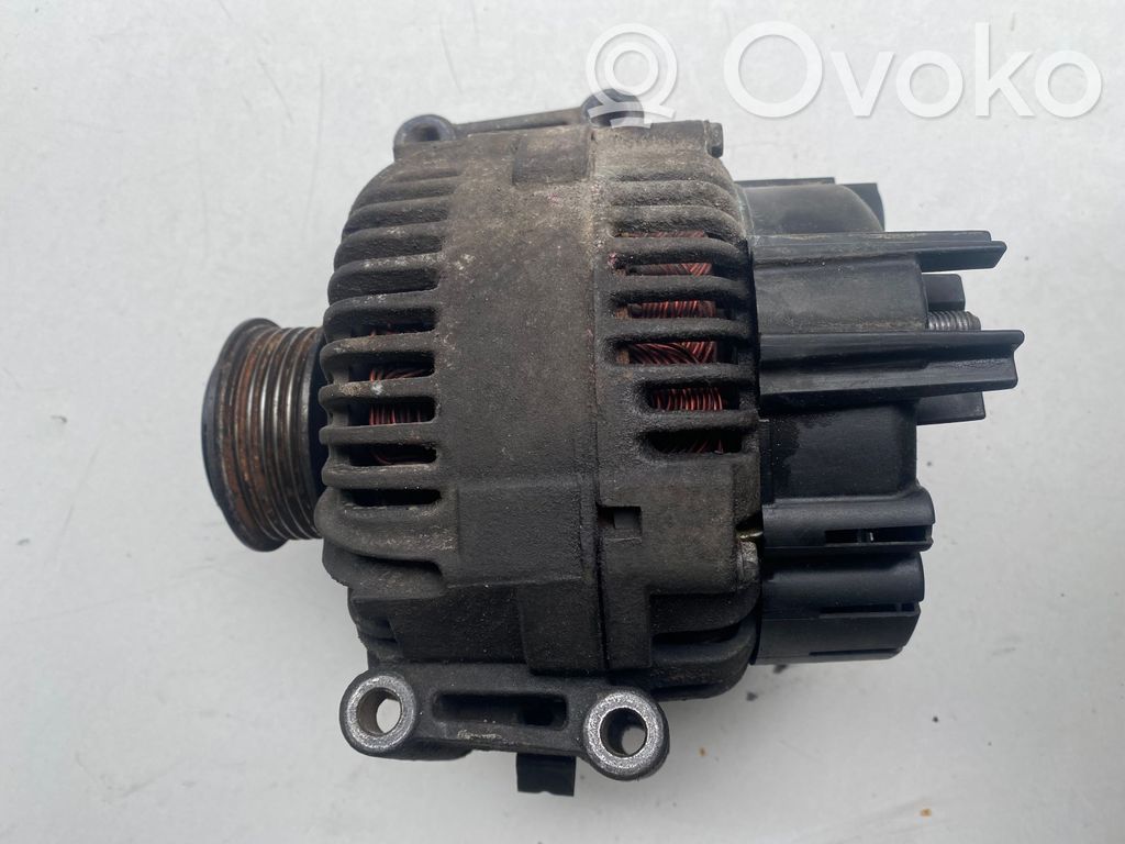 Audi A6 S6 C6 4F Ģenerators 