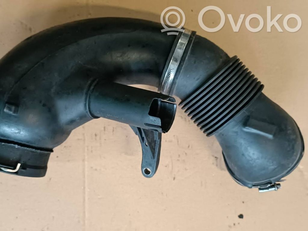 BMW 5 E60 E61 Ansaugrohr Ansaugschlauch Turbolader 