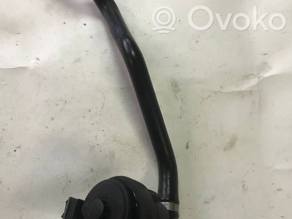 BMW X3 F25 Sähköinen jäähdytysnesteen apupumppu 