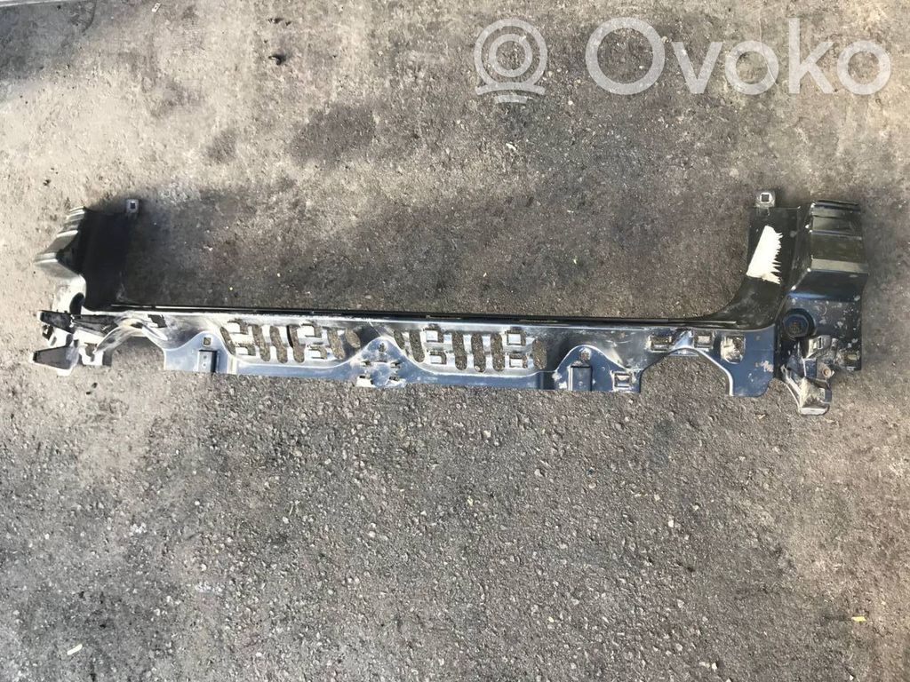 BMW 7 F01 F02 F03 F04 Rear bumper mounting bracket 