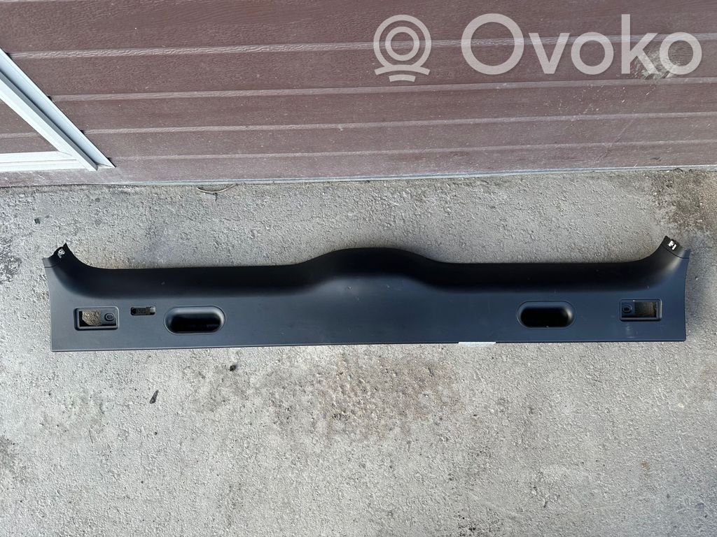 BMW X5 E53 Trunk/boot lower side trim panel 
