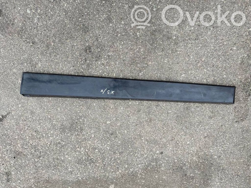 BMW X3 F25 Listwa drzwi przednich 