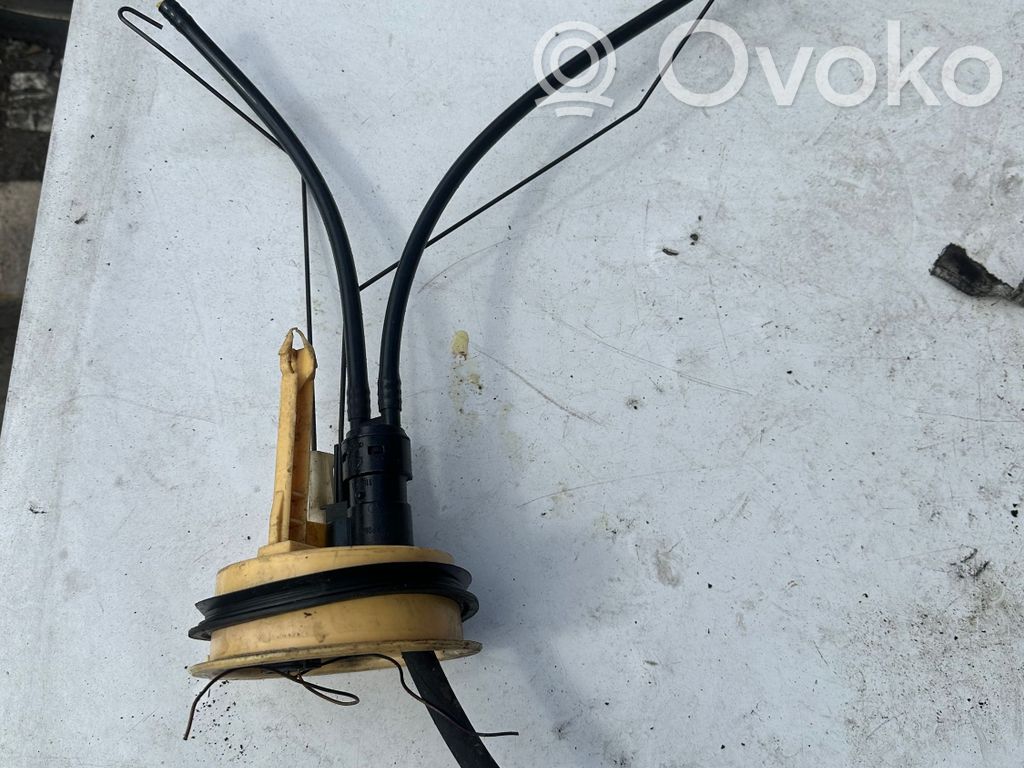 BMW X5 E53 Fuel level sensor 