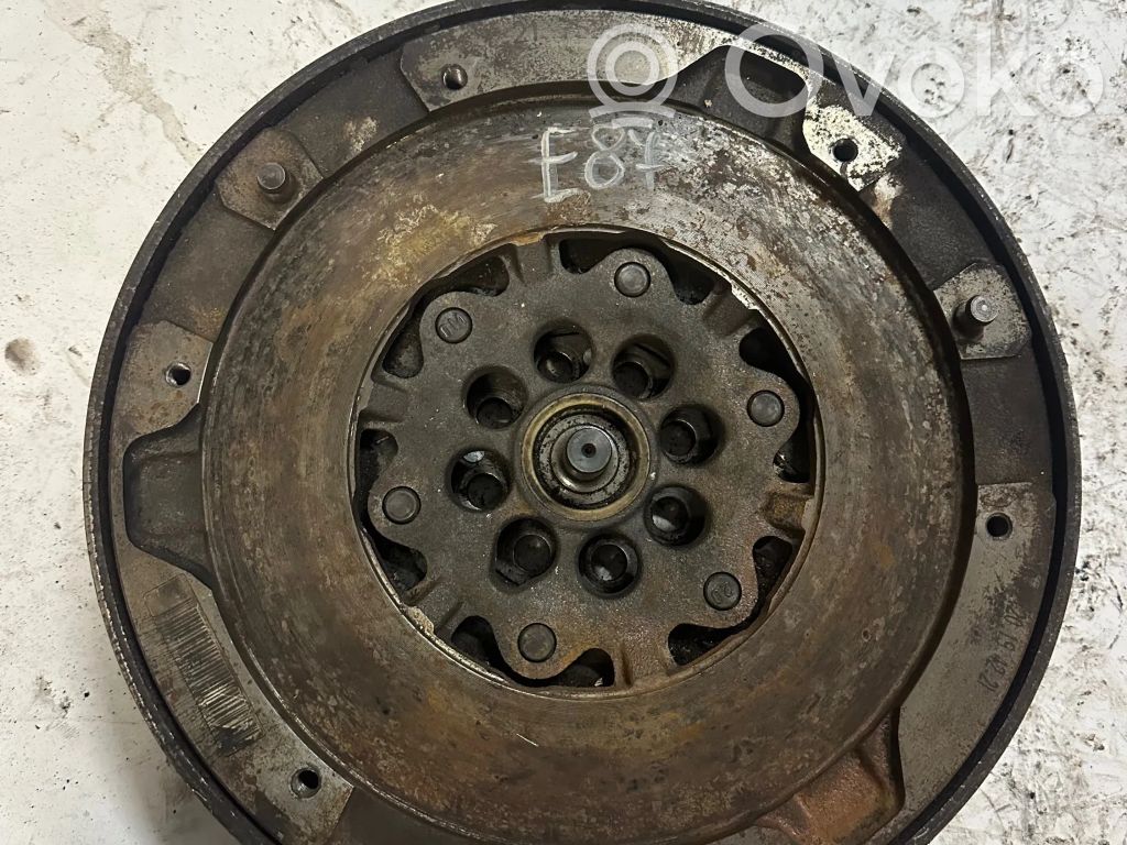 Flywheel   7639445