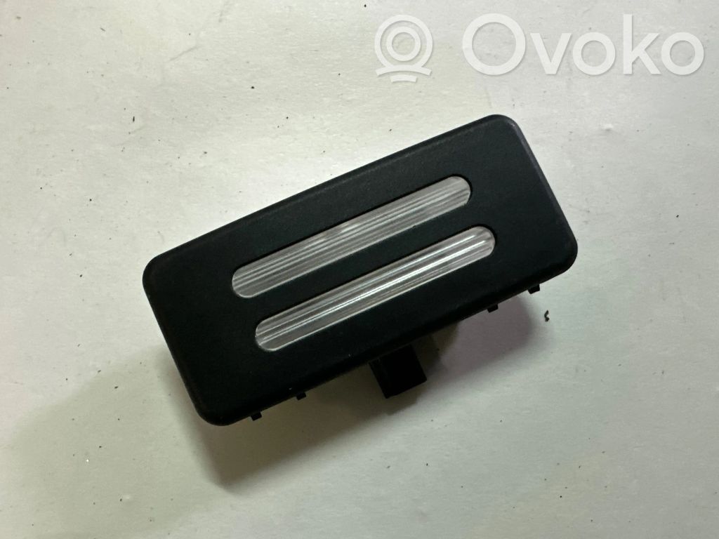 Front seat light   6962013
