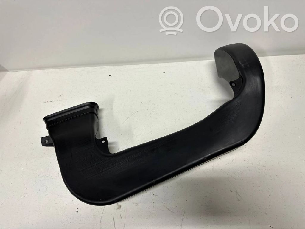BMW 5 E60 E61 Ohjaamon sisäilman ilmakanava 