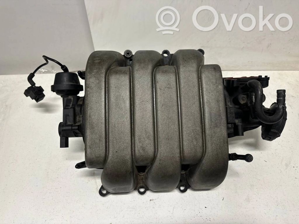 Audi A6 S6 C6 4F Colector de admisión 