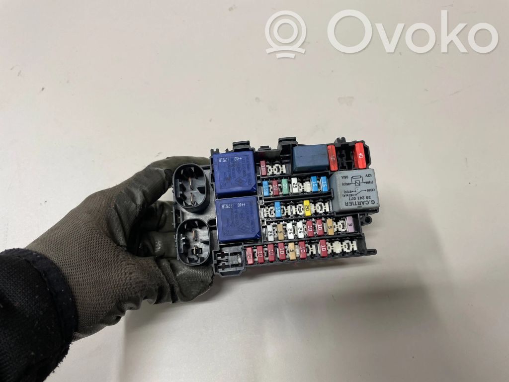Renault Megane III Fuse box set 