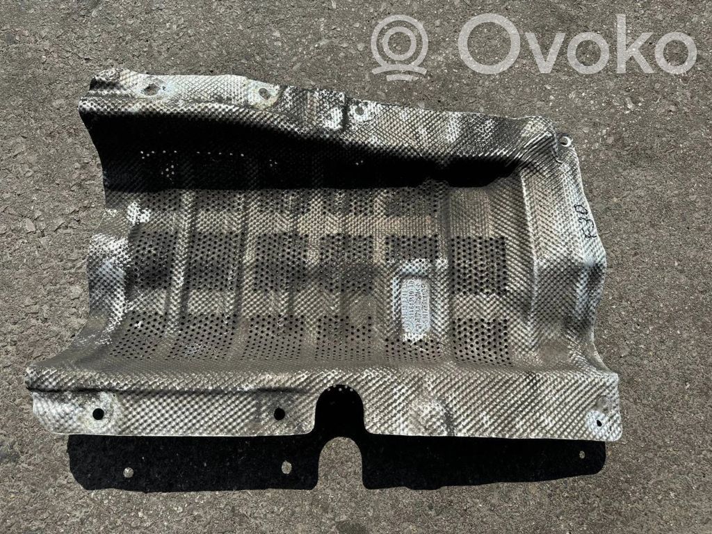 BMW 3 F30 F35 F31 Osłona termiczna rury wydechowej 
