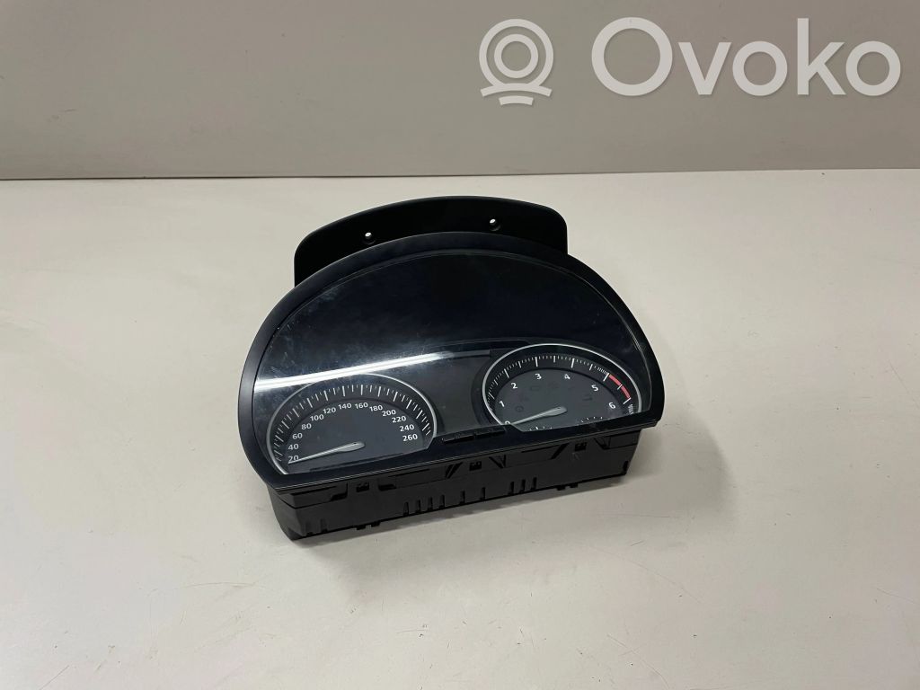 BMW X3 E83 Speedometer (instrument cluster) 