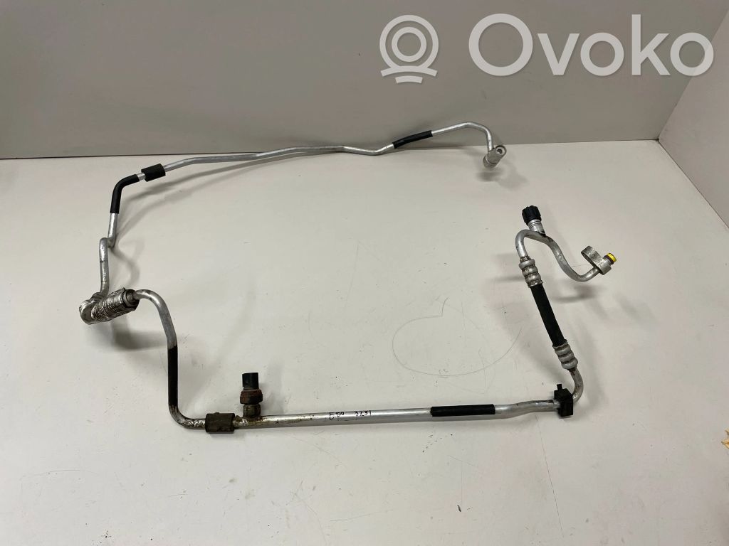 BMW 3 E90 E91 Air conditioning (A/C) pipe/hose 