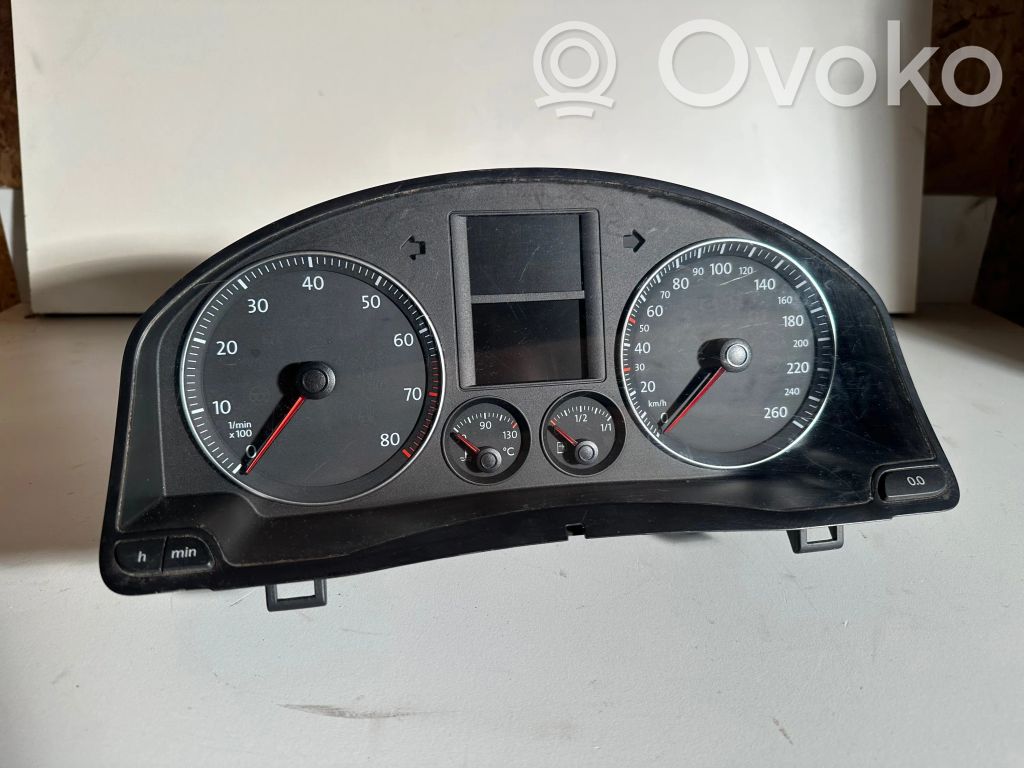 Volkswagen Golf Plus Licznik / Prędkościomierz 