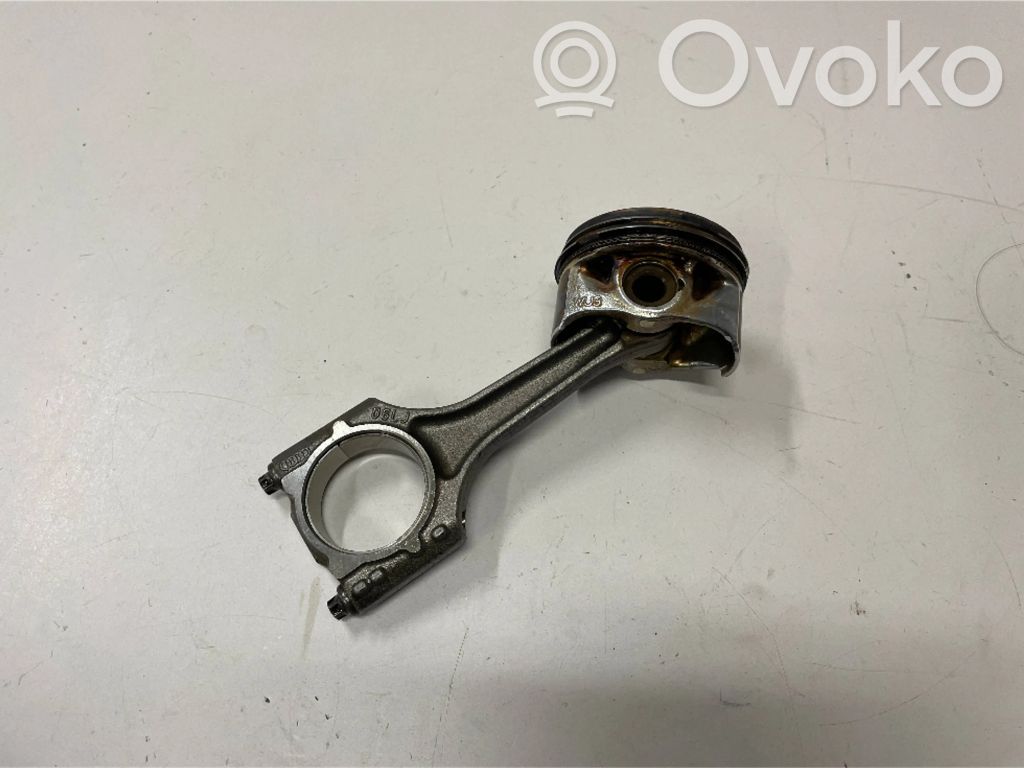 Audi A3 S3 8V Pistón con biela 
