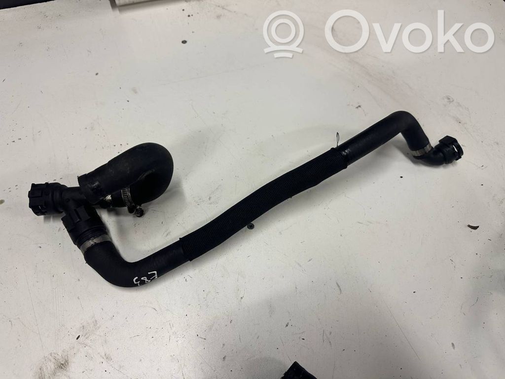 Coolant pipe/hose