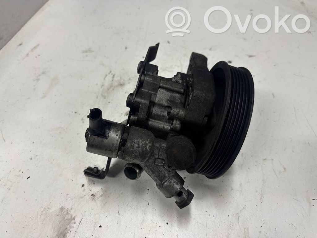 BMW 5 E60 E61 Power steering pump 