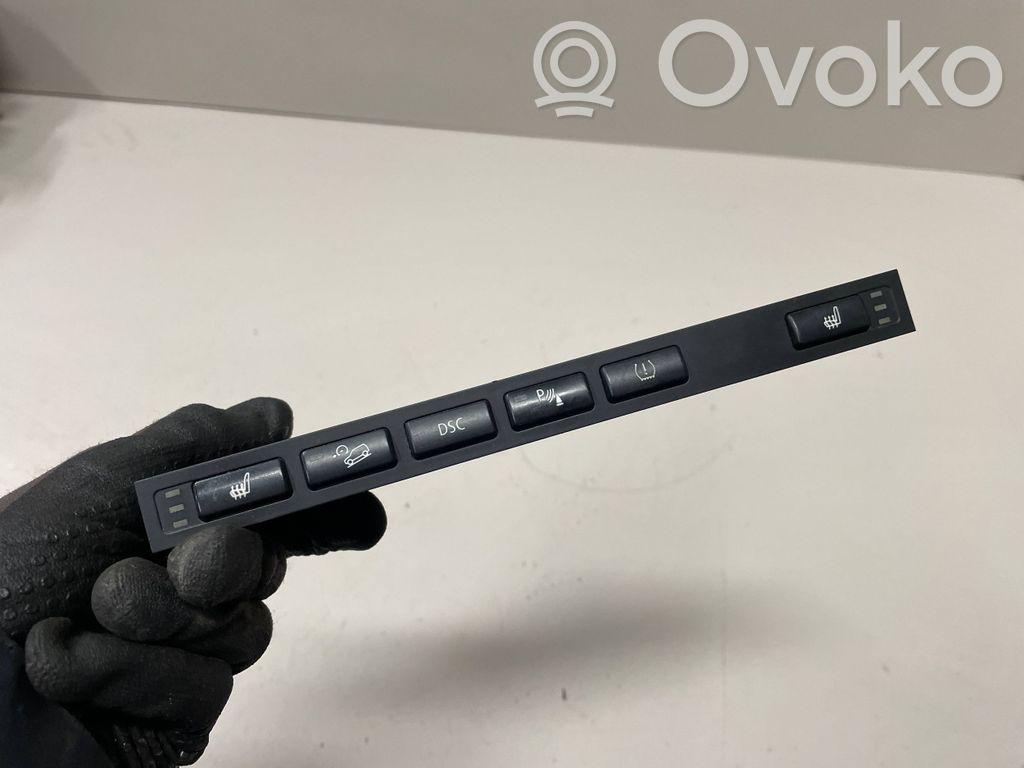 BMW X3 E83 A set of switches 