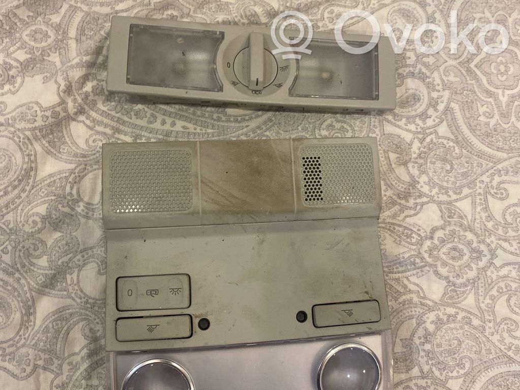 Seat Leon (5F) Consola de luz del techo 