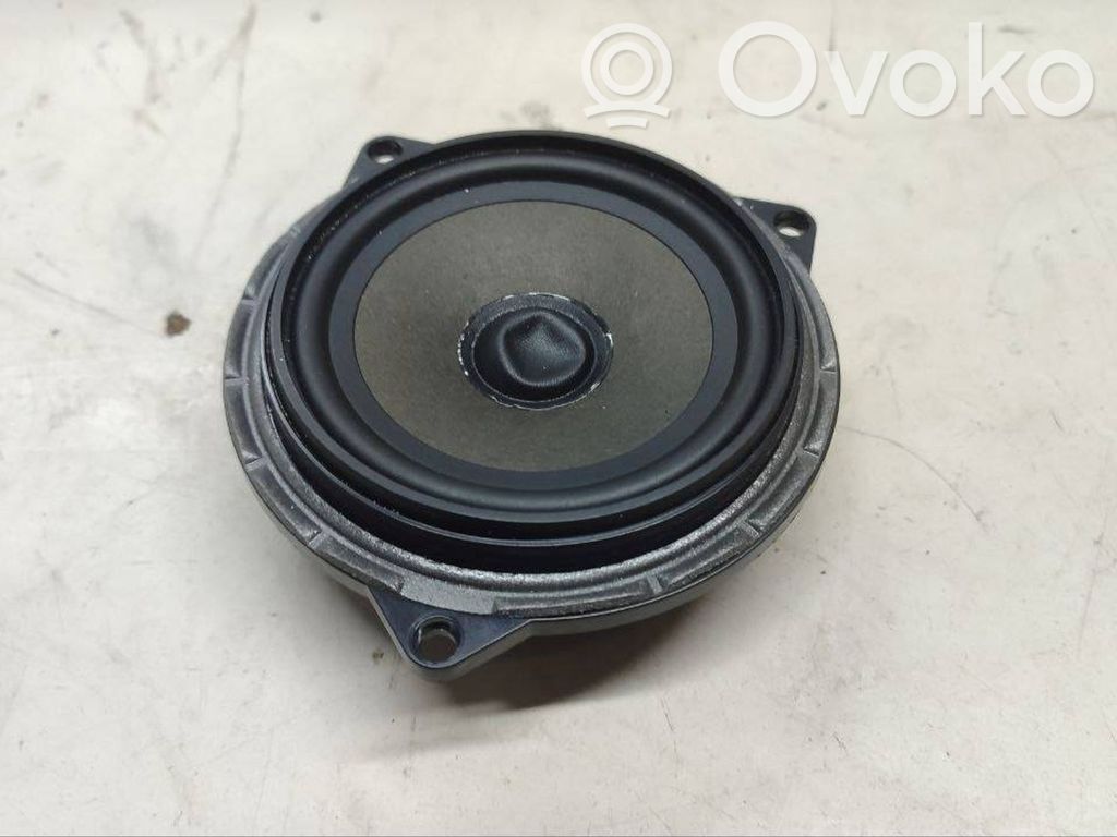 Altavoz de la puerta trasera   9143231,902275492501