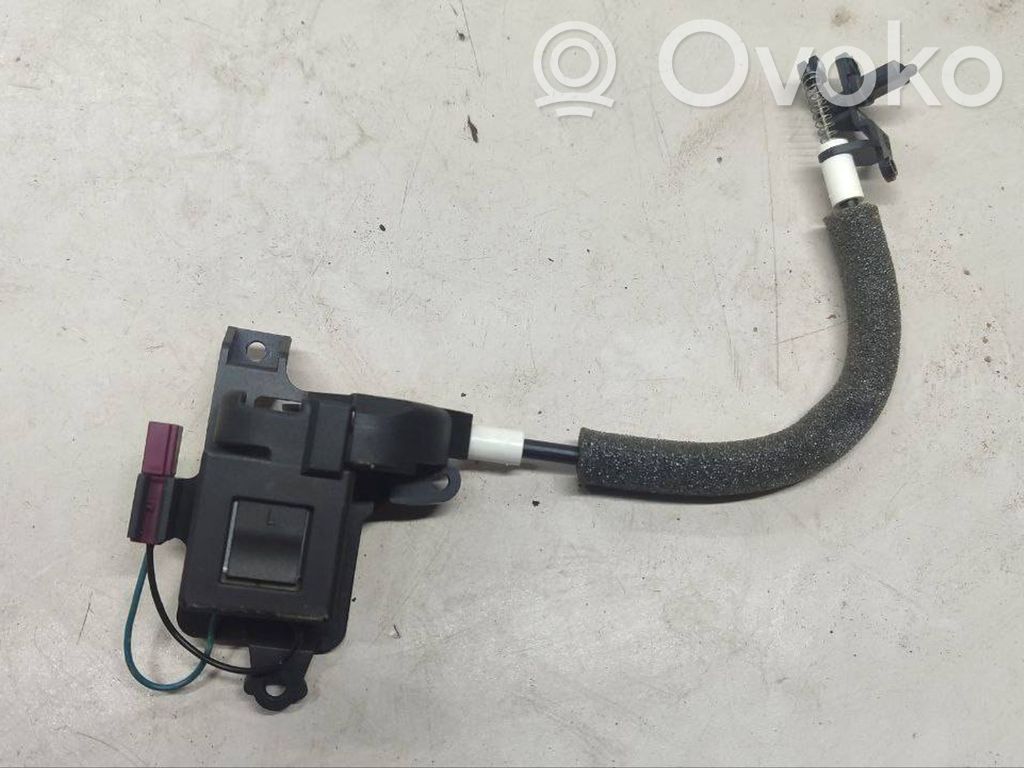 BMW 3 E90 E91 Curtain motor 
