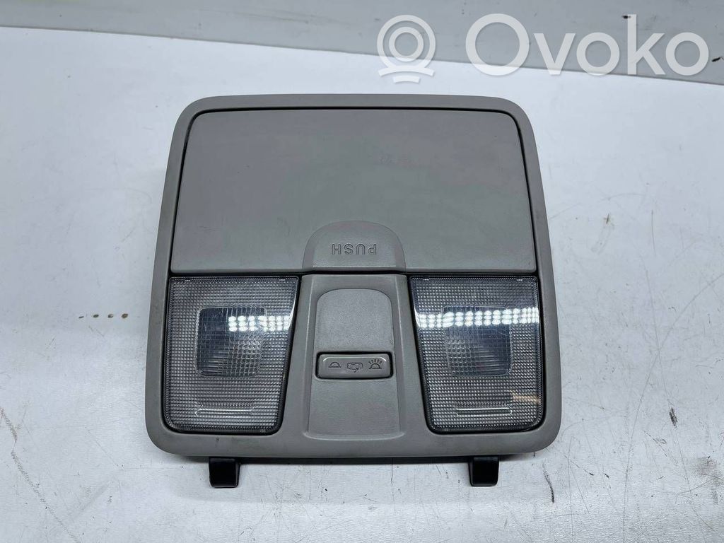 KIA Ceed Etuistuimen valo 