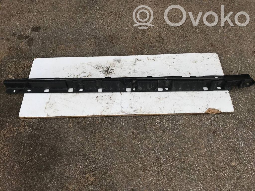 BMW X5 E70 Sill supporting ledge 
