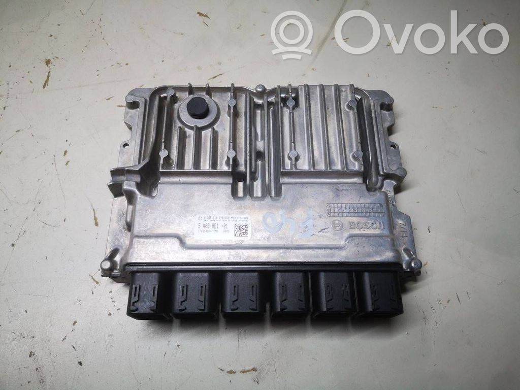 BMW 1 F40 Engine control unit/module 