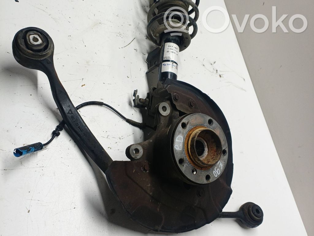 BMW 3 E90 E91 Achsschenkel vorne 