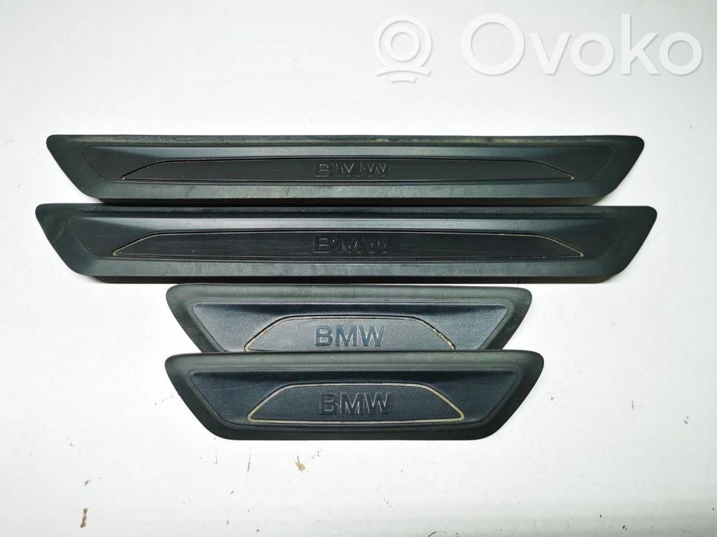 BMW X1 F48 F49 Set di rifiniture davanzale (interno) 
