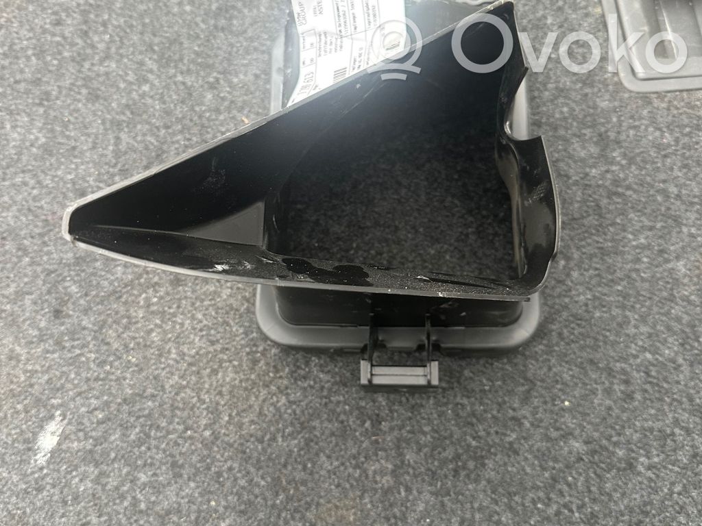 BMW 3 F30 F35 F31 Prowadnica powietrza intercoolera 