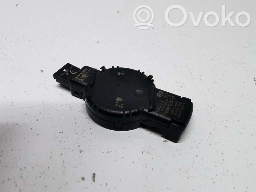 BMW 5 G30 G31 G38 Rain sensor 