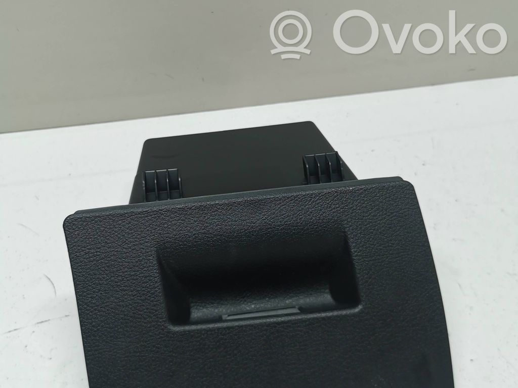 Guantera   9262975,11242010,11121314