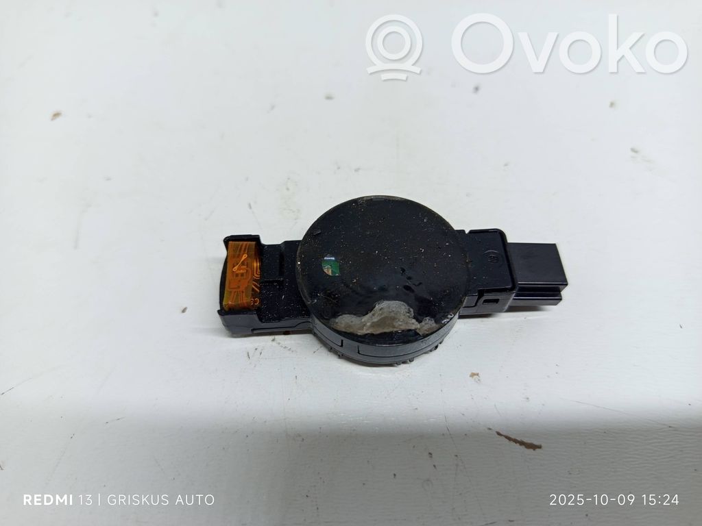 BMW 2 F45 Czujnik deszczu 