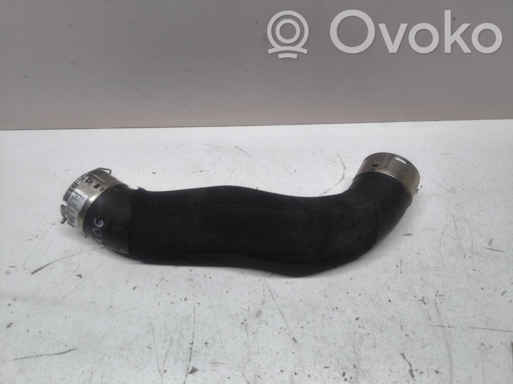 BMW 2 Active Tourer U06 Engine coolant pipe/hose 