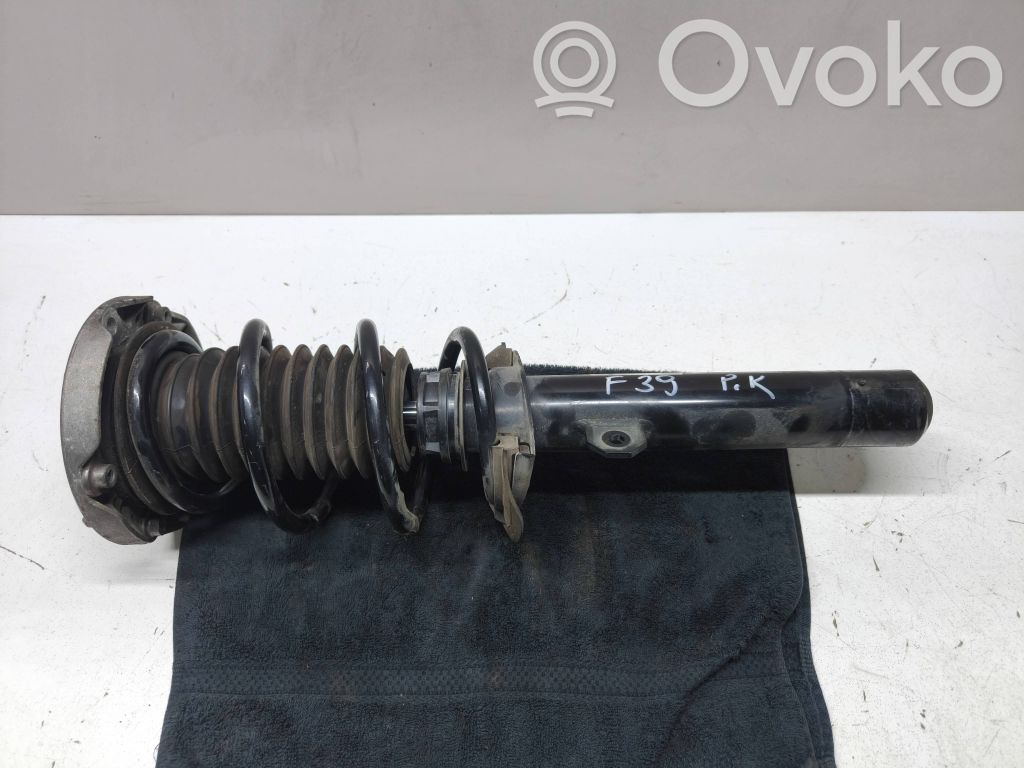 BMW X2 F39 Amortyzator osi przedniej ze sprężyną 