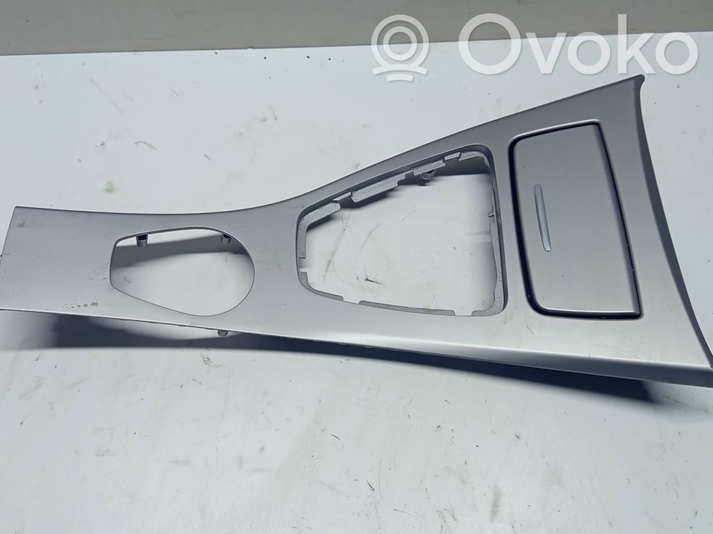 BMW 3 E90 E91 Cup holder 