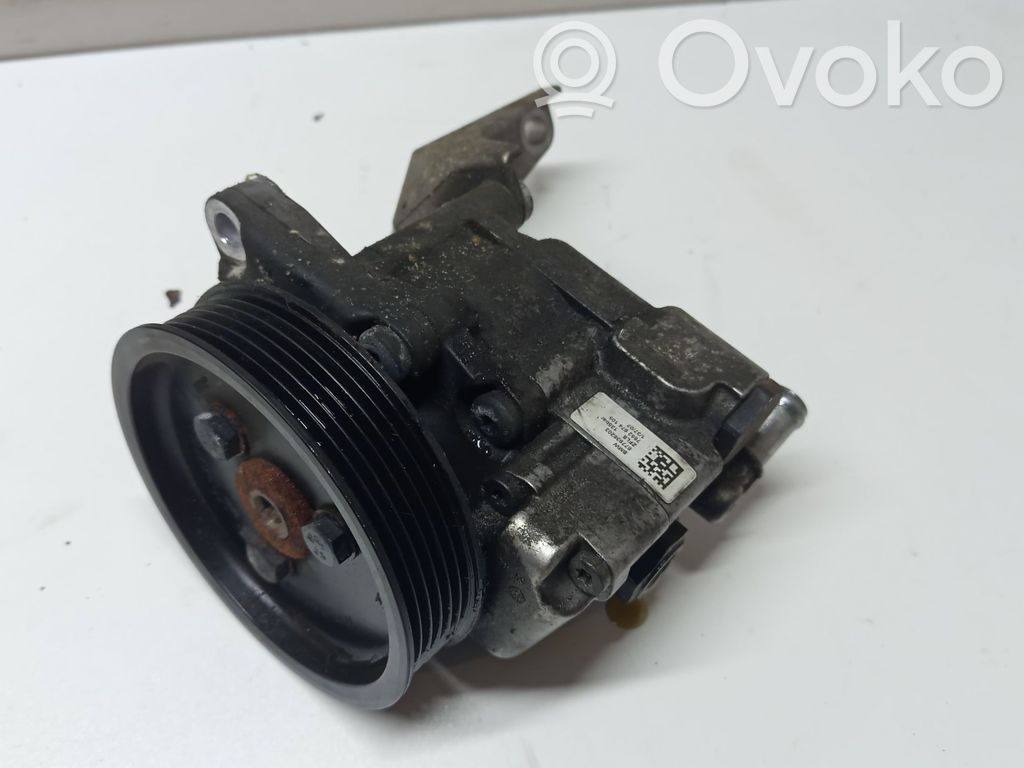 BMW 5 E60 E61 Stūres pastiprinātāja sūknis 